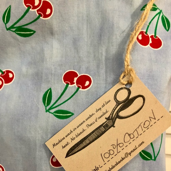 Andys Aprons - not so basic. “Cherries” - Picture 2 of 5